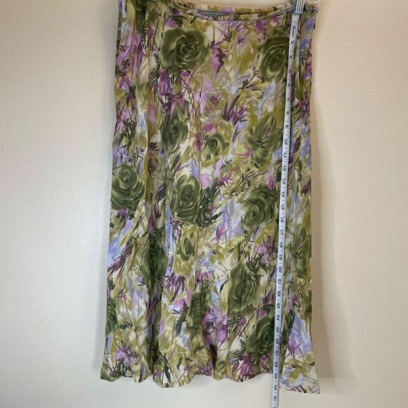 Kate Hill | Petite Size 8| Floral | Flowing| Boho|Peasant|lightweight | Midi - Picture 4 of 10
